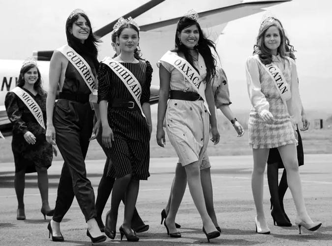 Sapphic Movies: Señorita 89