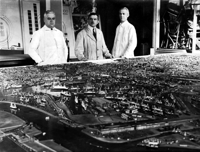 Erwin Haase - model of Hamburg city - WWII